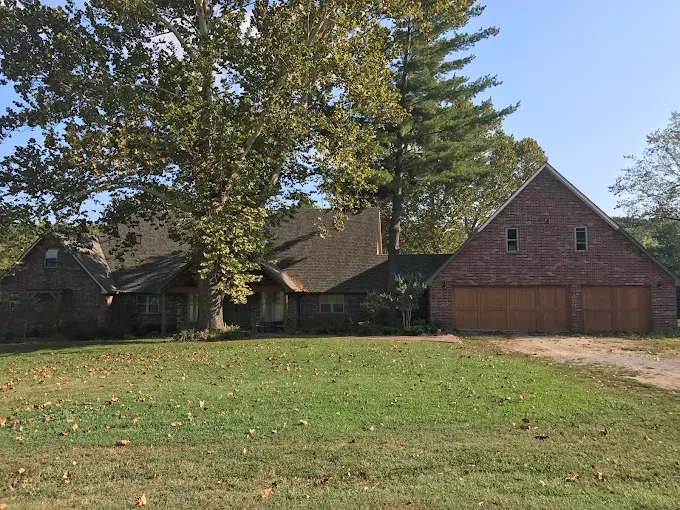 Roof maintenance and inspection for winter weather protection